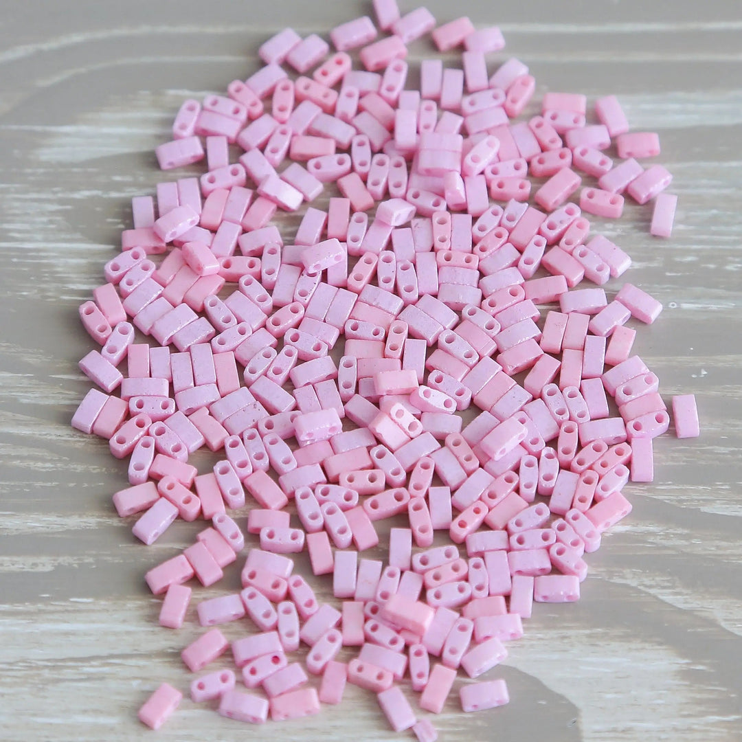 BUBBLE GUM - Half Tile Beads | HTL6502 - Mack & Rex