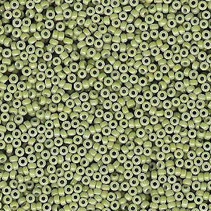 Duracoat Dyed Opaque Fennel 15/0 seed beads || RR15-4473 - Mack & Rex