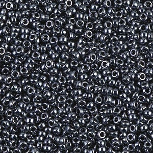 Gunmetal 15/0 seed beads || RR15-0451 - Mack & Rex