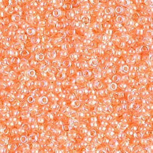 Luminous Creamsicle 15/0 seed beads || RR15-4298 - Mack & Rex