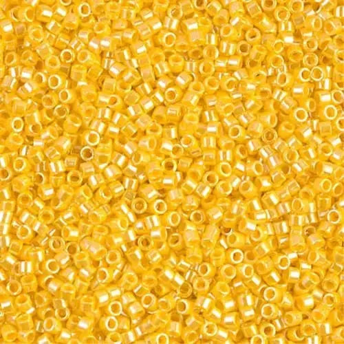 Opaque Canary Luster 11/0 delica beads || DB1562