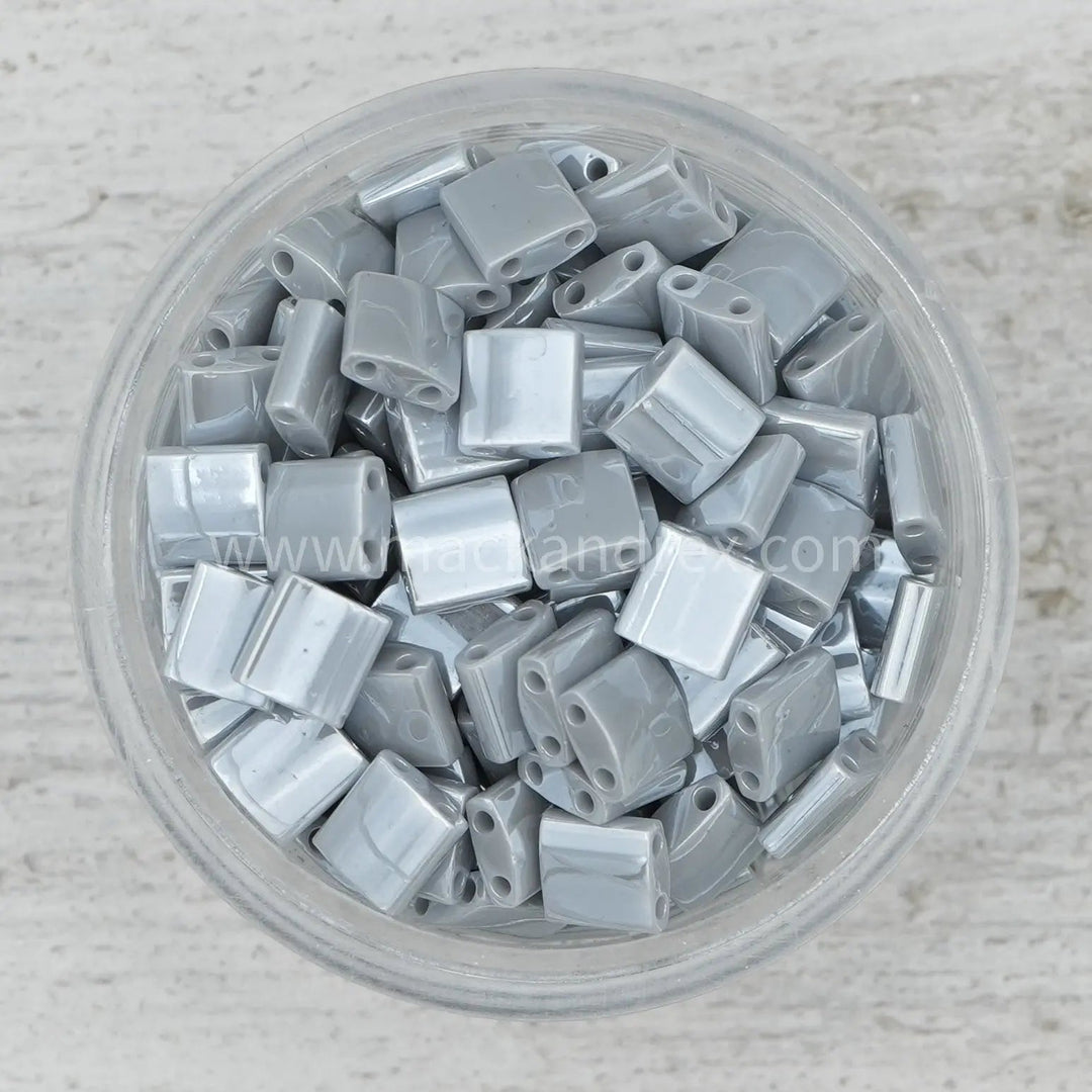 0443 Tila Beads - Dark Grey Luster - Mack & Rex