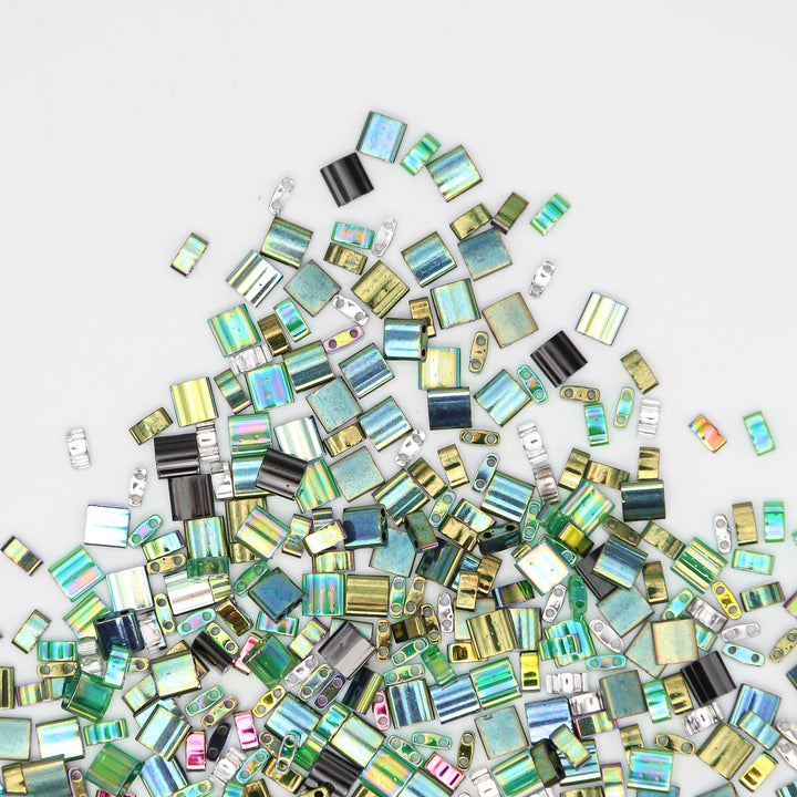 EVERGREEN - Green Tila Bead Mix