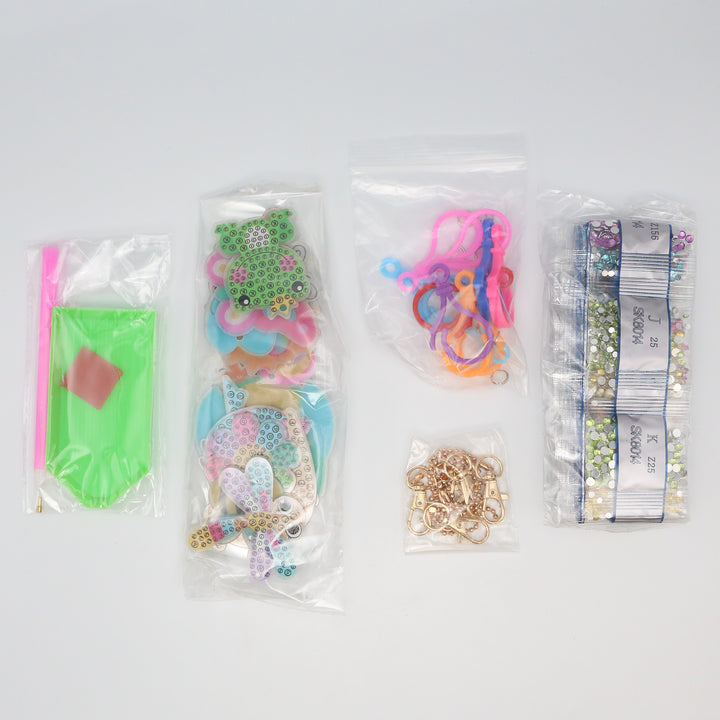 BLOOM - DIAMOND ART KEYCHAIN