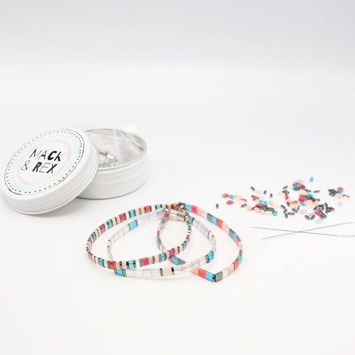 PARTY TOWN - Tila Bracelet Making Kit - 3 Bracelets