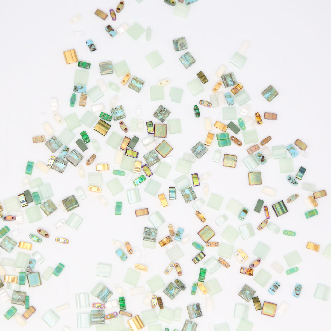 IRELAND - Green Bead Mix