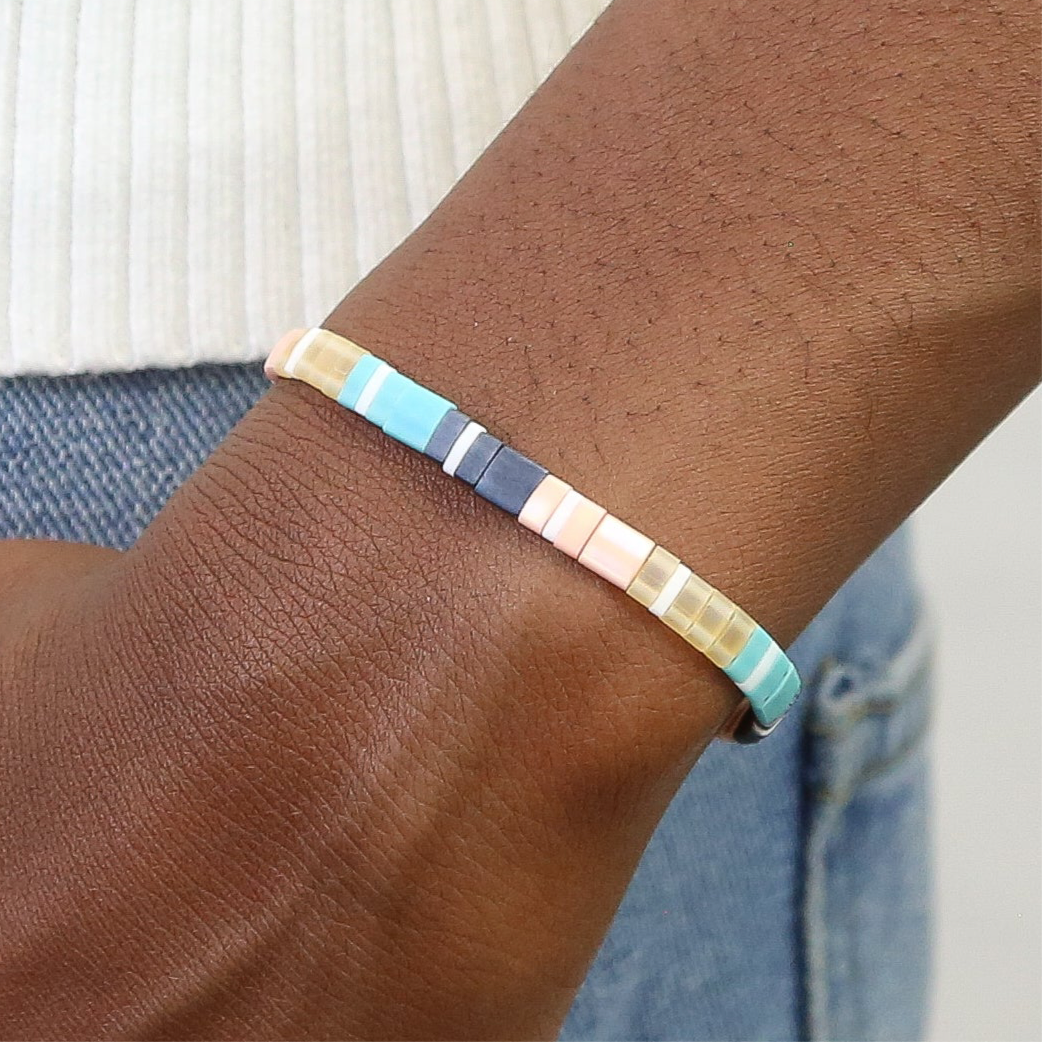 SHADY BEACH - Tila Bead Bracelet | Single