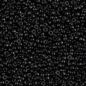 Black 15/0 seed beads || RR15-0401 - Mack & Rex