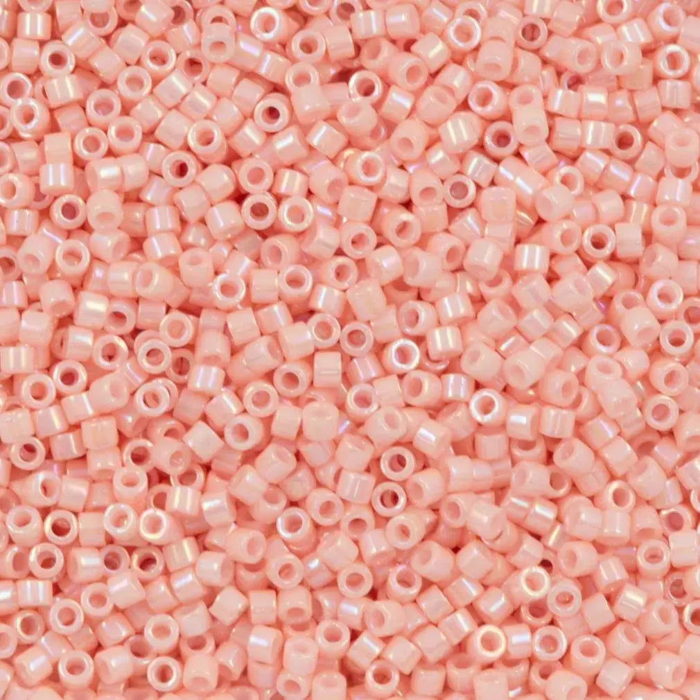 Creamy Nectarine 11/0 Delica Seed Beads || DB-1503 | Miyuki Delica D11B1503