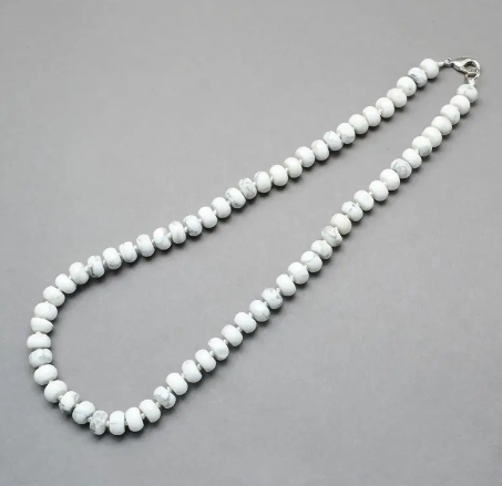 Gem Howlite Necklace 18.5 inches