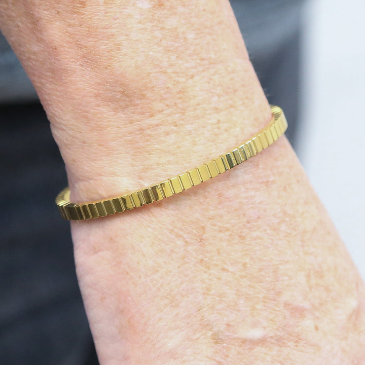 HOUDINI - Gold Cuff Accent Bracelet