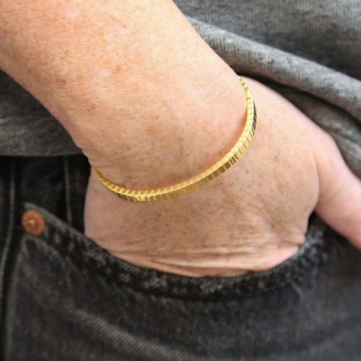 HOUDINI - Gold Cuff Accent Bracelet