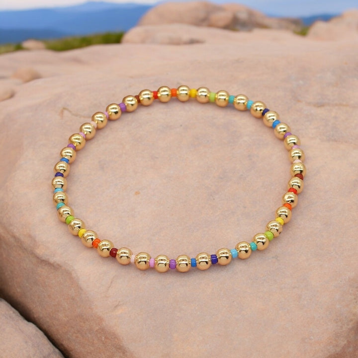 COLOR WAVE - 18k Gold and Delica Accent Bracelet