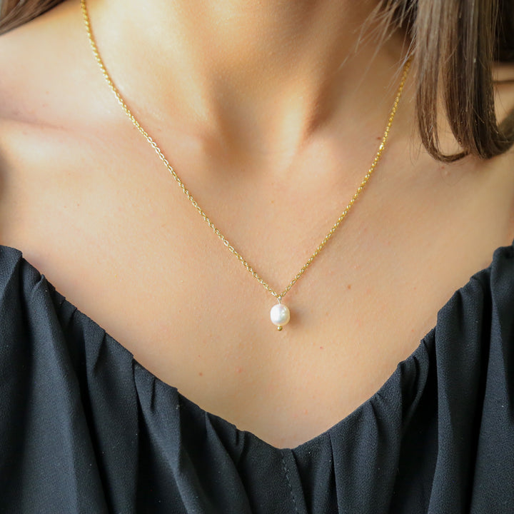 Julia GOLD Necklace SImple Baroque Freshwater Pearl Pendant Choker Necklace