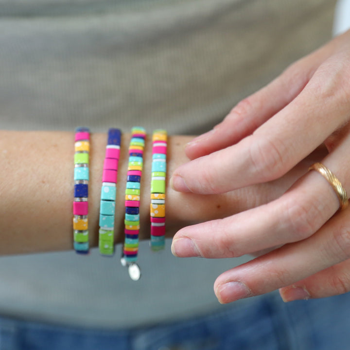 LIVE OUT LOUD | Set Of 4 | Beaded Bracelet Stack