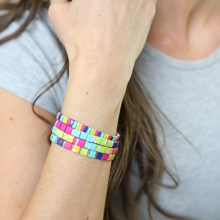 LIVE OUT LOUD | Set Of 4 | Beaded Bracelet Stack