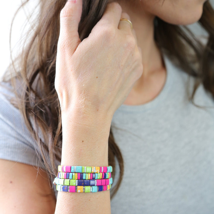 LIVE OUT LOUD | Set Of 4 | Beaded Bracelet Stack