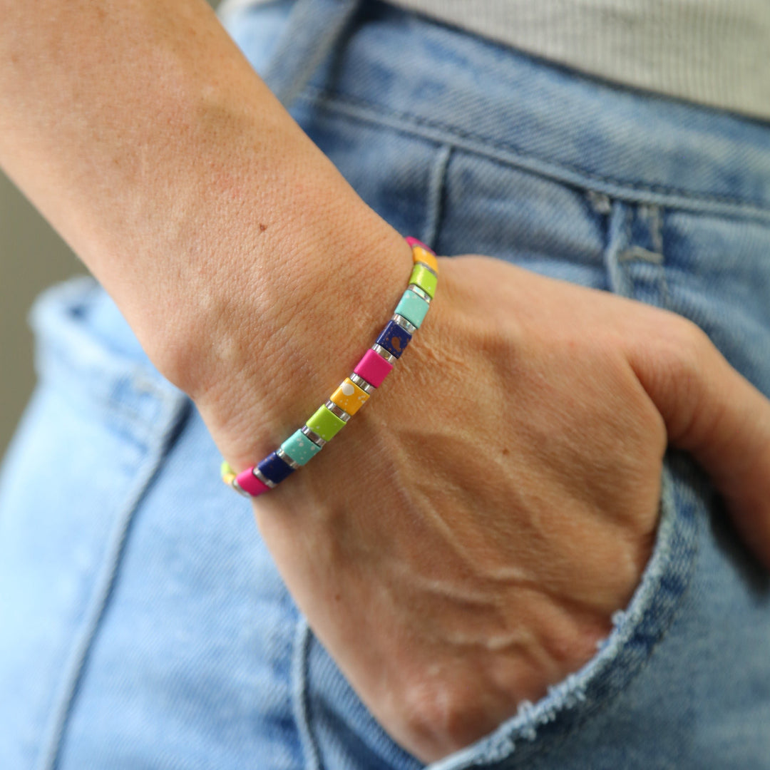 LIVE OUT LOUD | Set Of 4 | Beaded Bracelet Stack