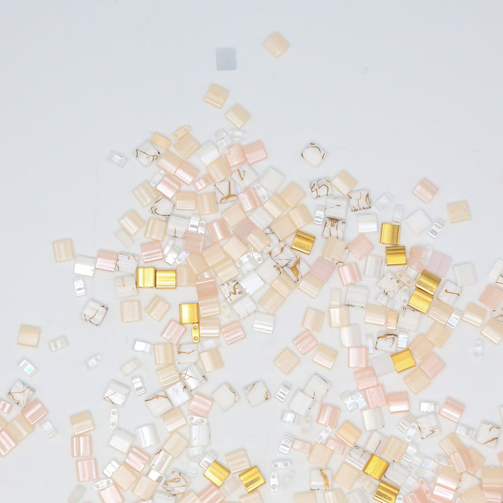 LOVE STORY - Pink Bead Mix