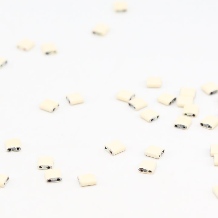 ANTIQUE WHITE - Whole Tile Beads