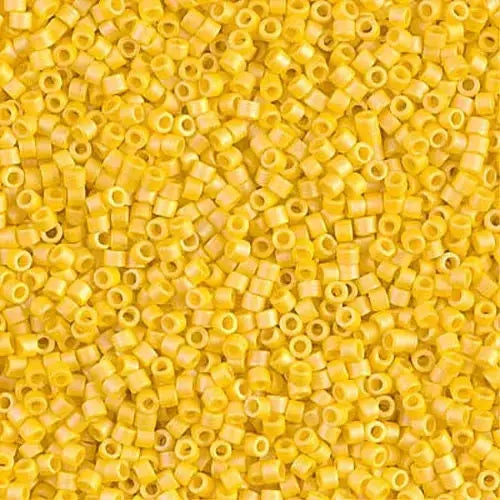 Matte Opaque Canary AB 11/0 delica beads || DB1592