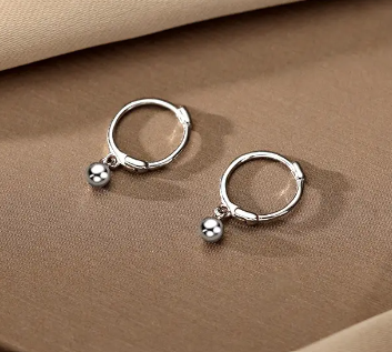 MONROE- 925 Sterling Silver Dainty Hoop Earrings