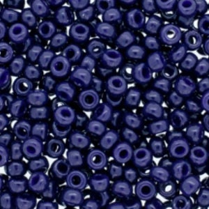 Opaque Duracoat Dyed Dark Navy 8/0 seed beads || RR8-4494 - Mack & Rex