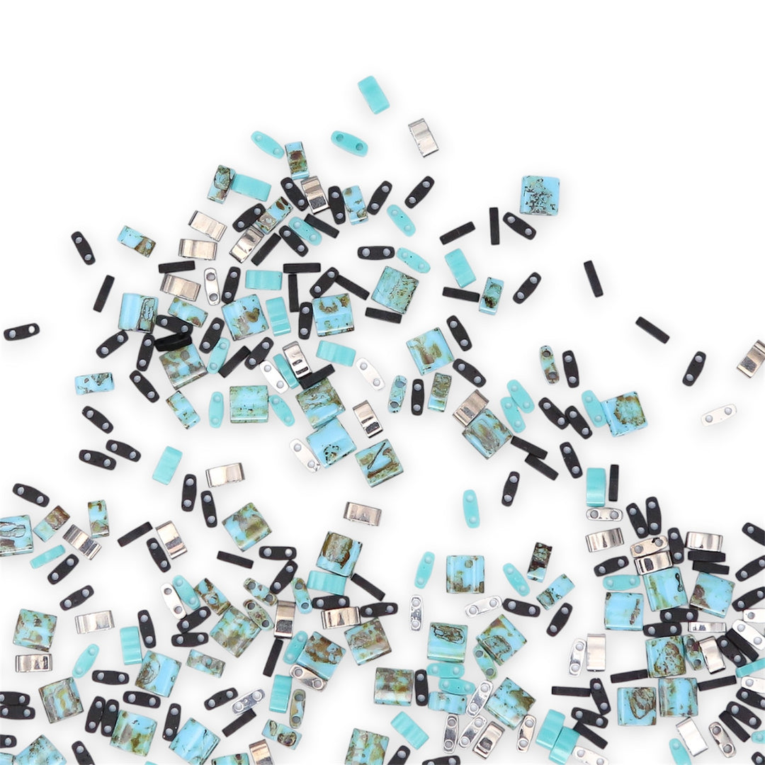 OUTLAW - Black and Blue Tila Bead Mix