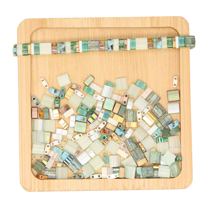 IRELAND - Green Bead Mix