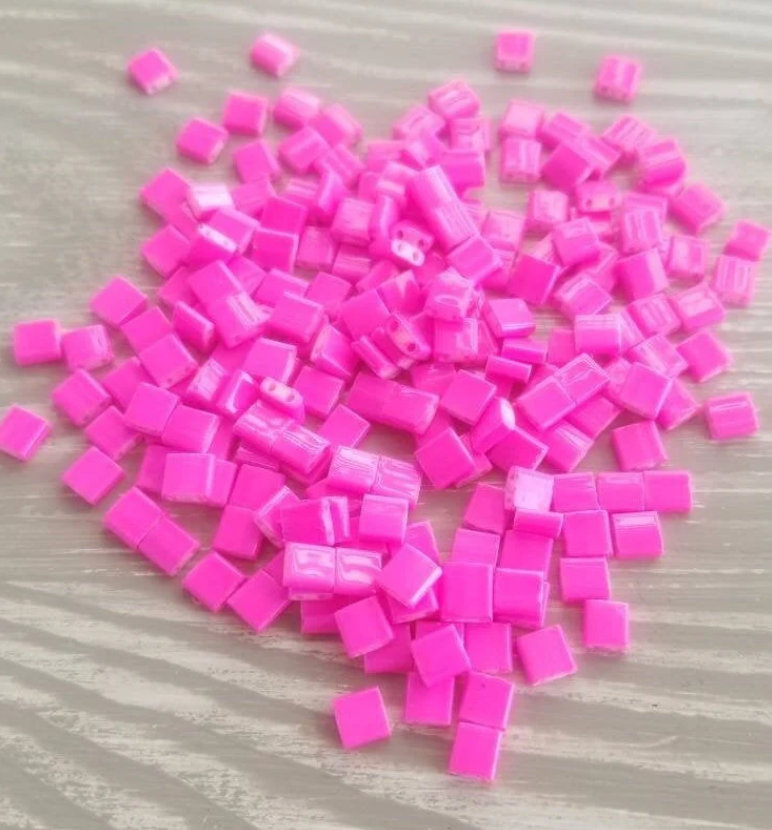 6051 - Hot Pink Whole Tile Beads | TL6051