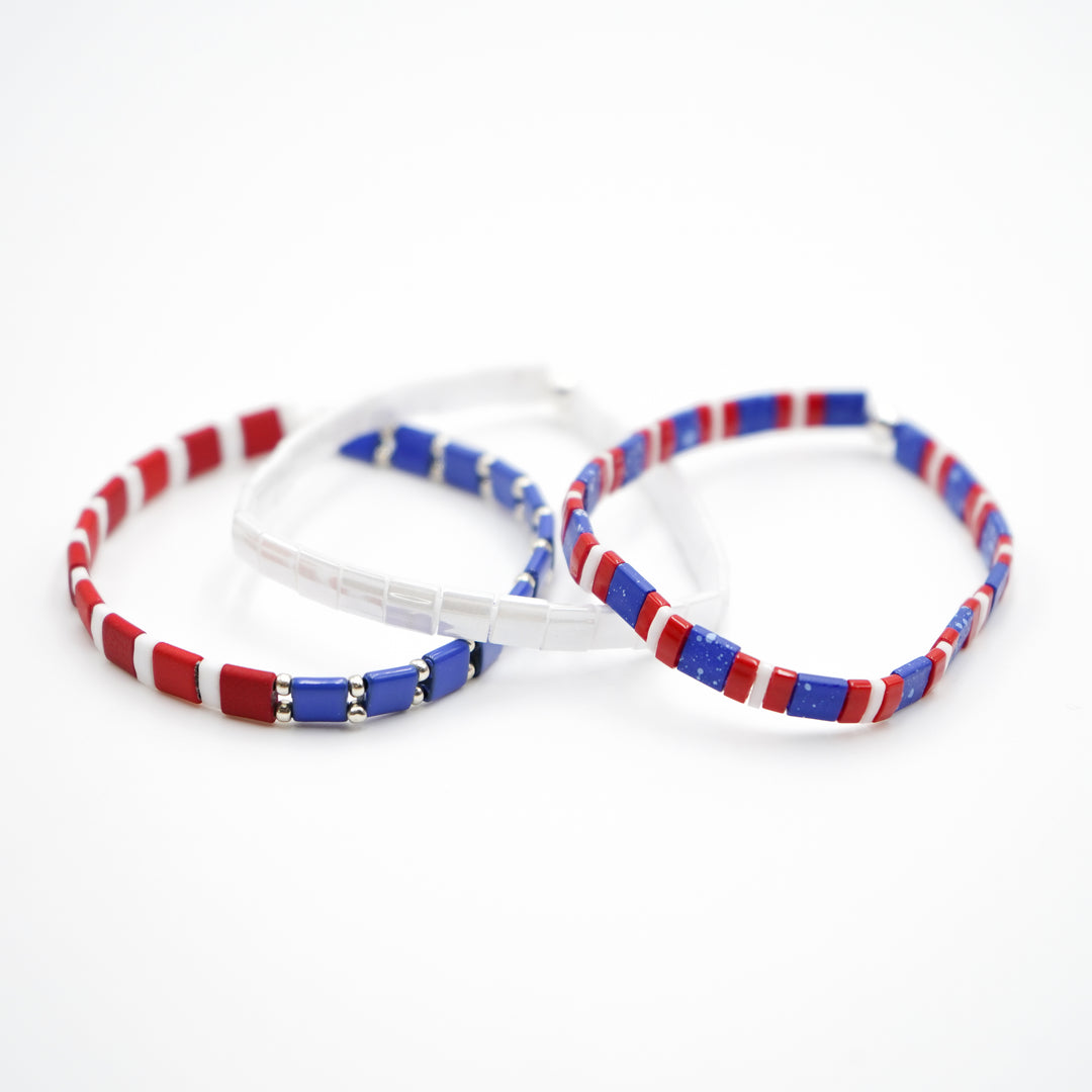 STARS AND STRIPES - Tila Bracelet Making Kit - 3 Bracelets
