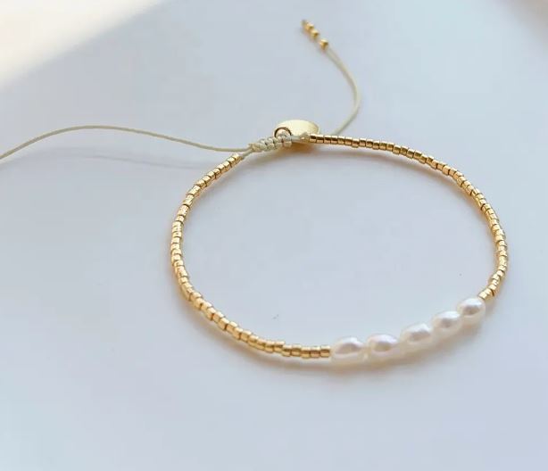 TORINA - 18K Gold Delica Pearl Accent Bracelet - Mack & Rex