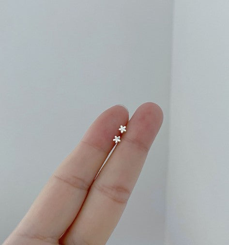 TINY FLOWER - Trendy Earrings For Girls & Women