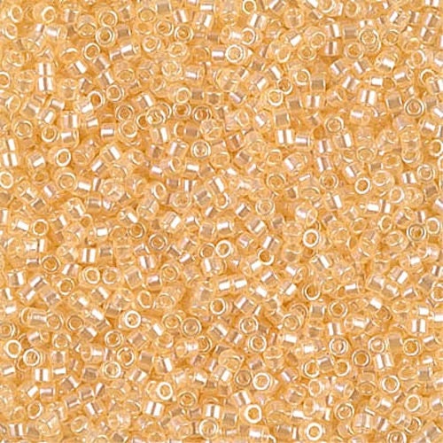 Transparent Pale Apricot Luster 11/0 delica beads || DB1478