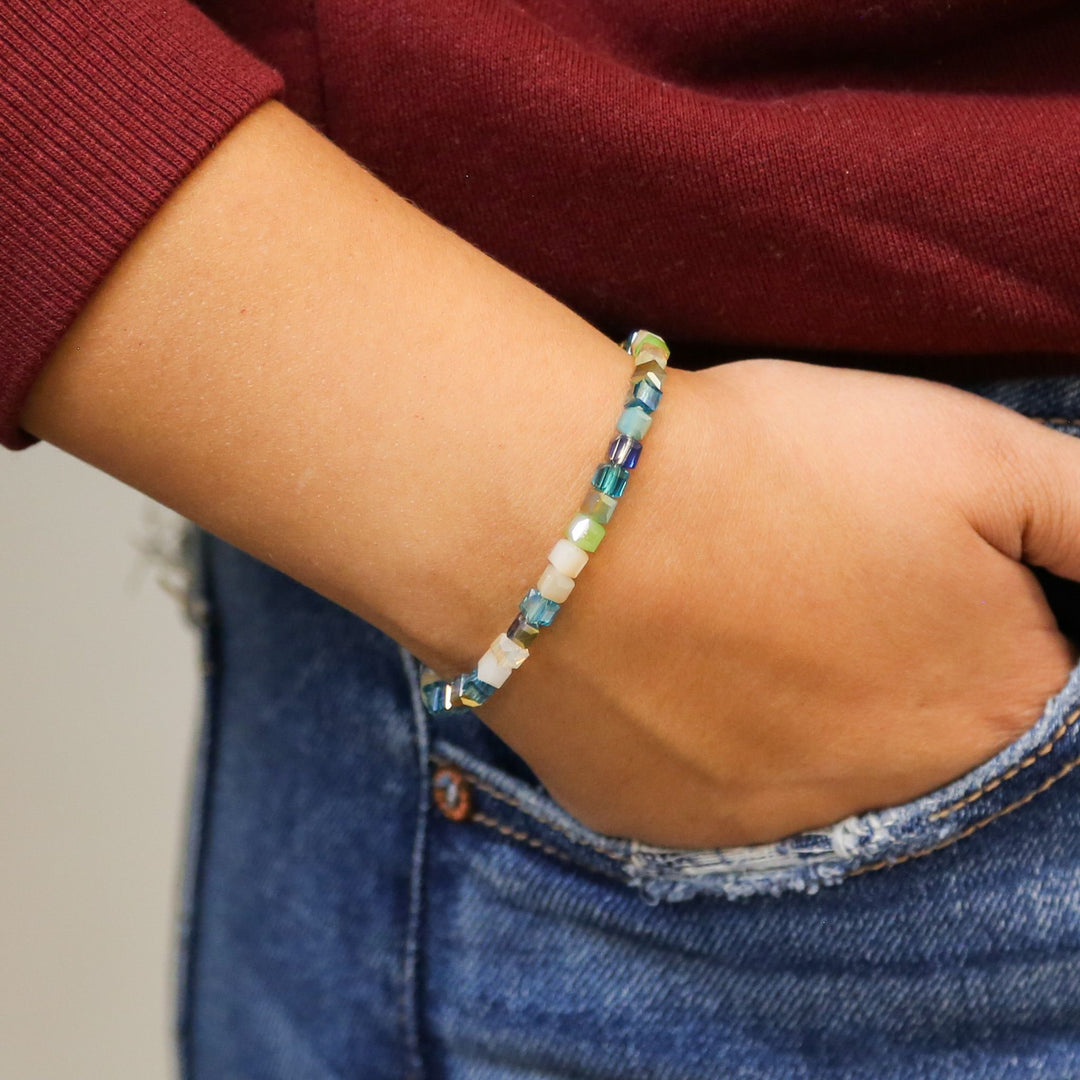 Glass Cube Bead Adjustable Accent Bracelet