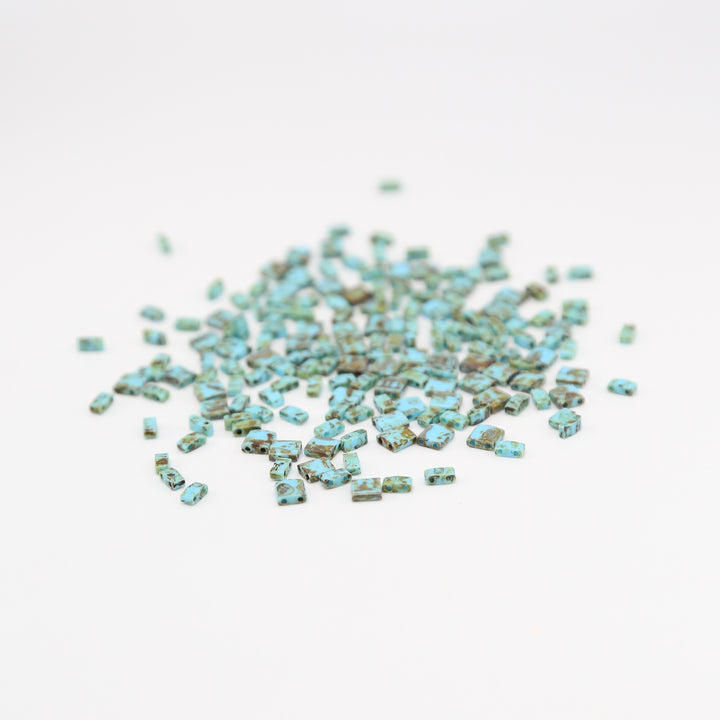 PAINTED TURQUOISE PICASSO - 4514 - Turquoise Bead Mix