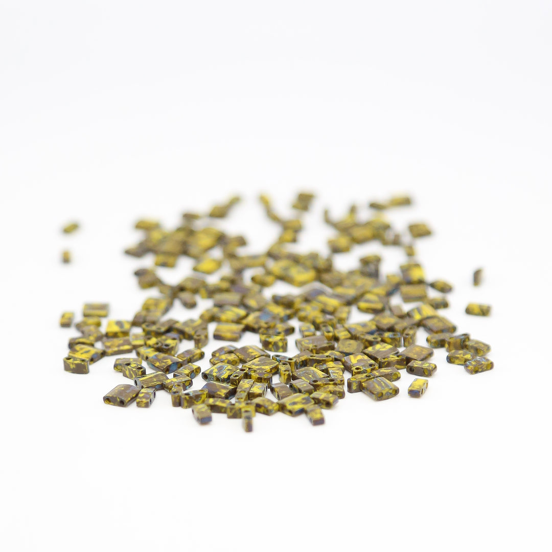 PERIDOT MOSS PICASSO - 4519 - Yellow Bead Mix
